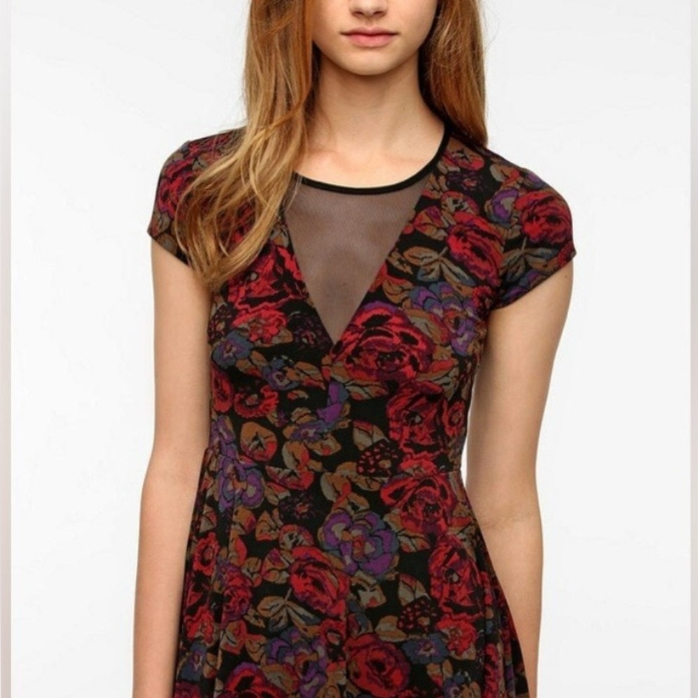 Kimchi Blue Urban Outfitters 'Mesh Skater Dress' size S Floral Print